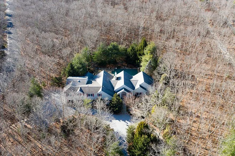 East Hampton, NY Fix & Flip property financed by Stormfield Capital