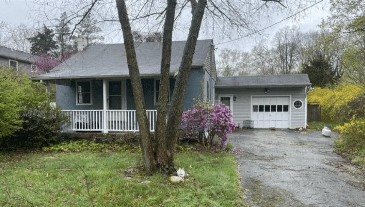 East Northport, NY Fix & Flip property financed by Stormfield Capital