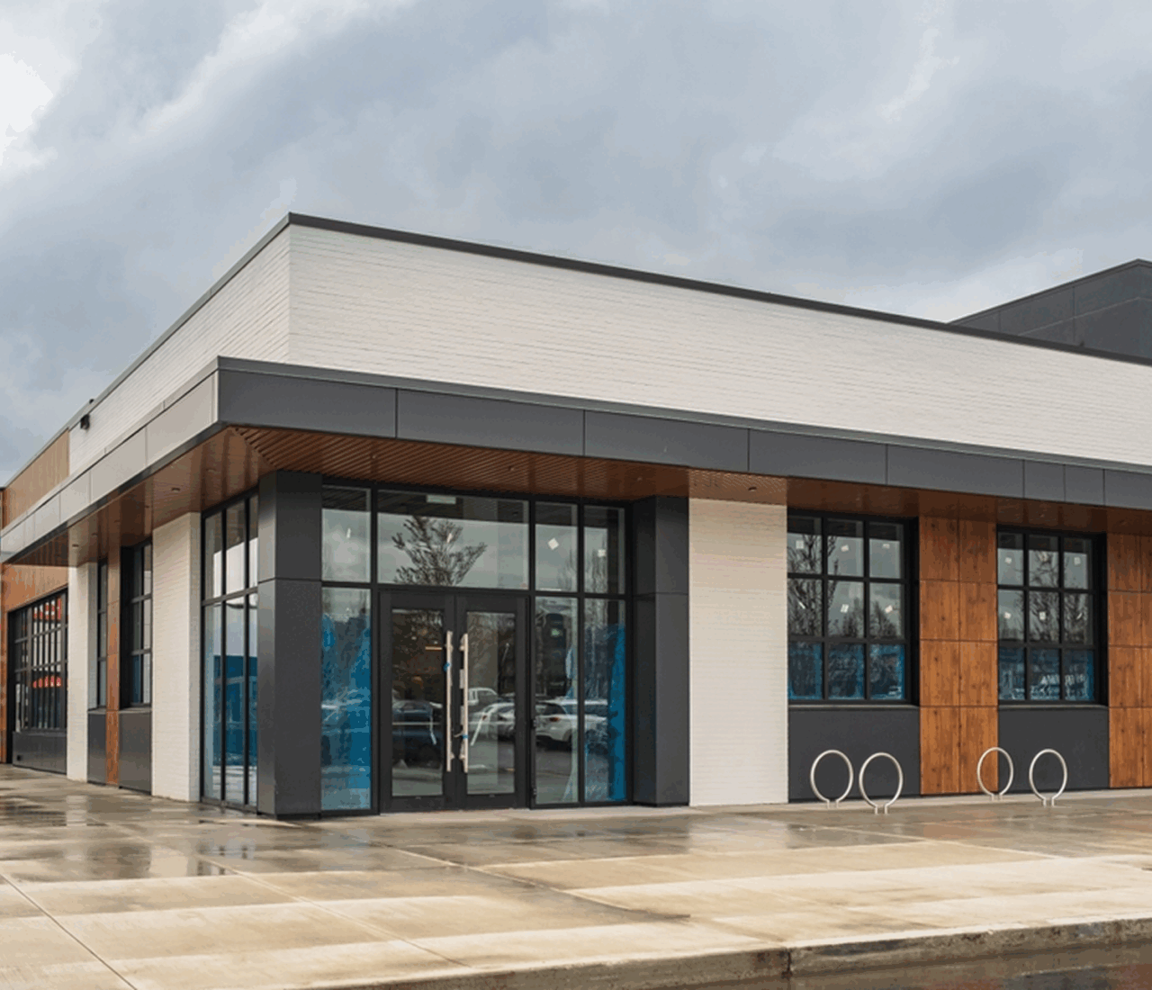 Stormfield Capital - Florida retail bridge financing