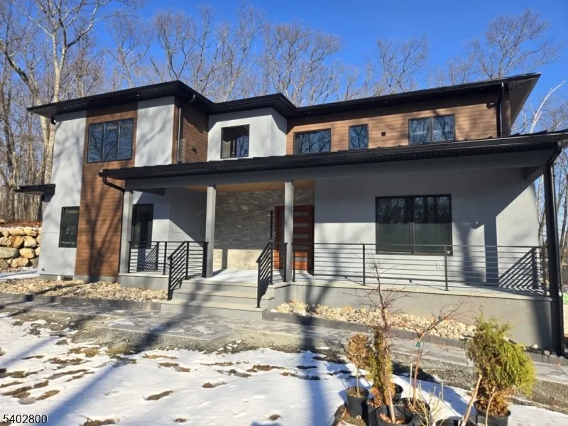 Single-family home in Rockaway, NJ